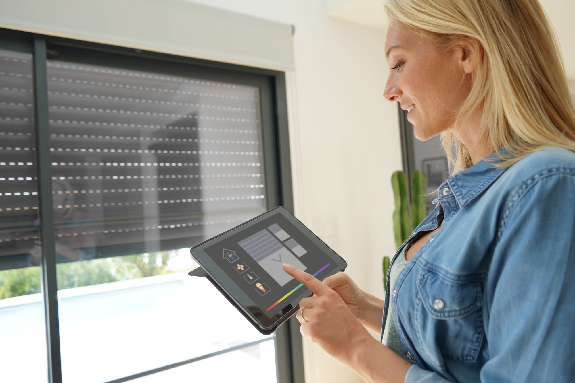 Remote control window blinds