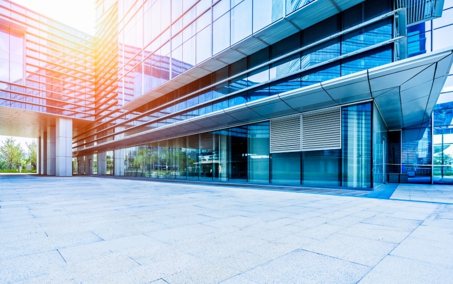 blinds for glass facades