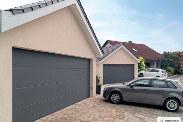 How to assembly sectional garage doors?