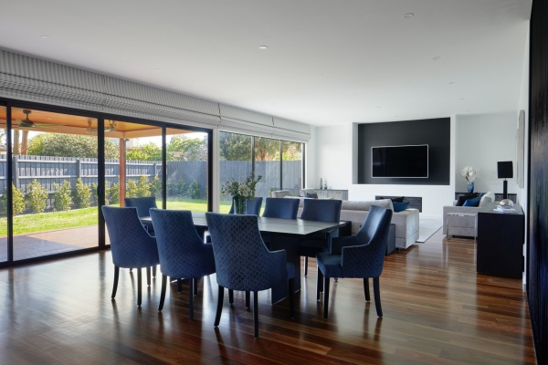 How much do aluminium sliding doors cost?